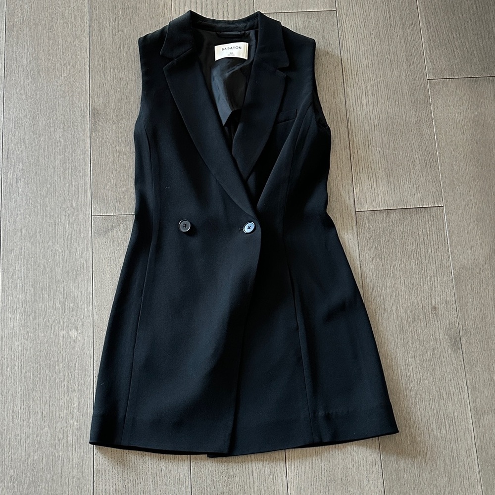 Aritzia Black Sleeveless Blazer Vest 00